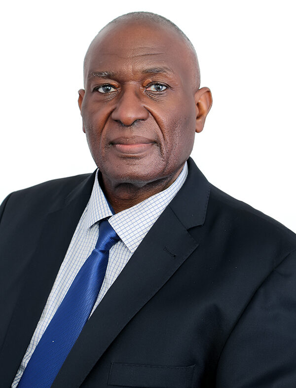 Dr Ismail Ndifuna